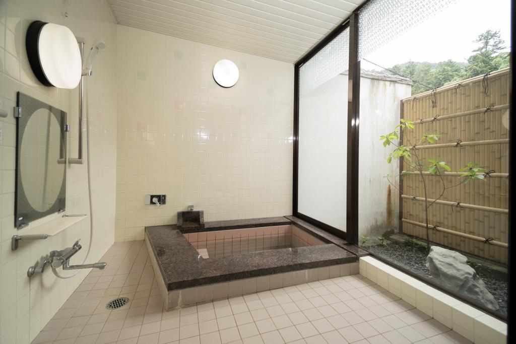 Miyajima Guest House Mikuniya Hatsukaichi Exterior photo