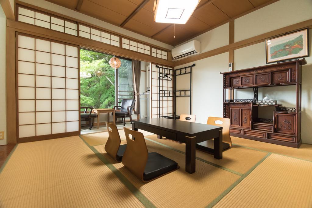 Miyajima Guest House Mikuniya Hatsukaichi Exterior photo
